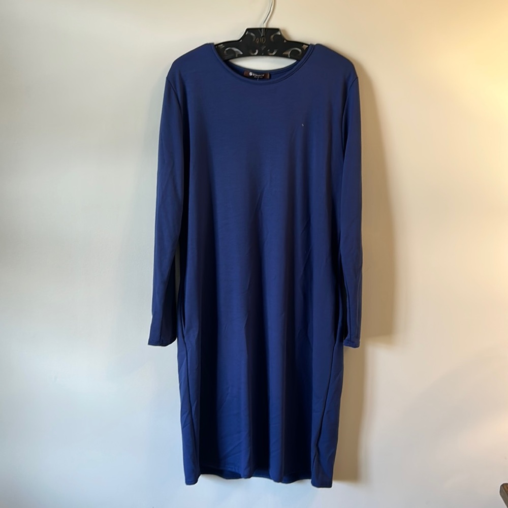 Bombom navy long sleeve dress with pockets